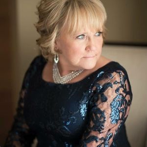 Meet your Posher, Ellen